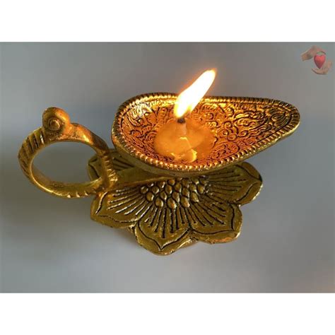 Buy Lotus Brass Finish Diya Indian Craft Diya For Puja Oil Lamp Pooja