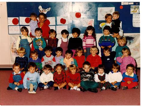 Photo De Classe 2 Section De 1988 Ecole Primaire De Saint Laurent