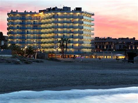 Golden Donaire Beach Hotel, Salou - Compare Deals