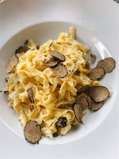 Truffle pasta | Truffle pasta, Ethnic recipes, Food