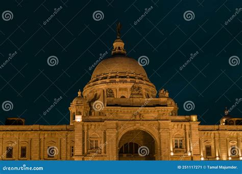 Victoria Memorial at Night . Stock Image - Image of calcutta, place ...