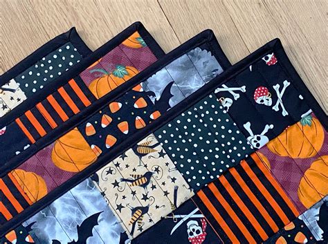 Halloween Placemats Set of 4 Halloween Quilted Placemats | Etsy