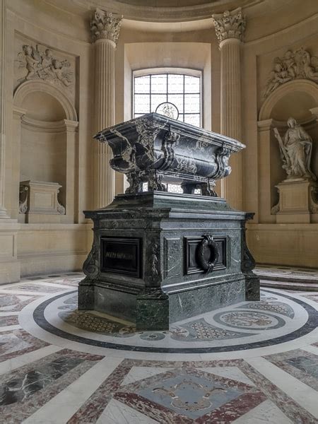 Napoleon’s Tomb- History, Design and Tips for Visiting