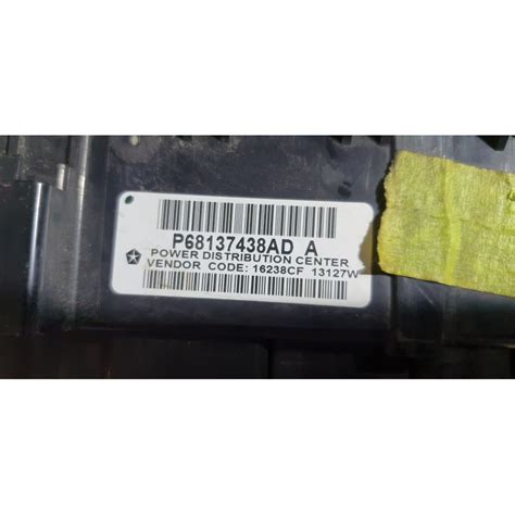 Dodge Ram 2500 3500 67l Diesel Fuse Relay Box 2013 2014 68137438ad