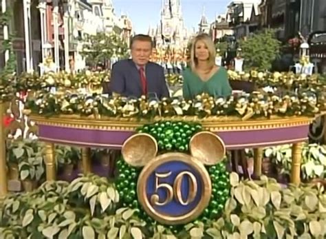 Walt Disney World Christmas Day Parade Regis Philbin Kelly