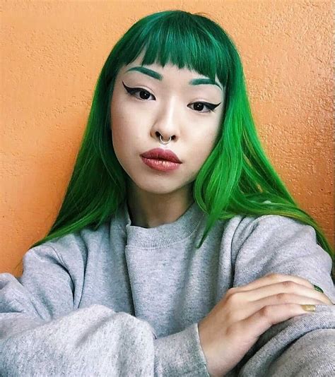 25 Green Hair Color Ideas You Have To Try Green Hair Colors Long