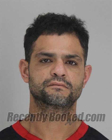 Recent Booking Mugshot For Manuel Ortiz In Dallas County Texas