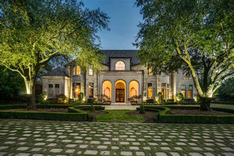 Dazzling Dallas Estate Has Charm Class And Amenities Galore D Magazine