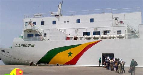 Se déplacer en ferry Au Sénégal le cœur du Sénégal