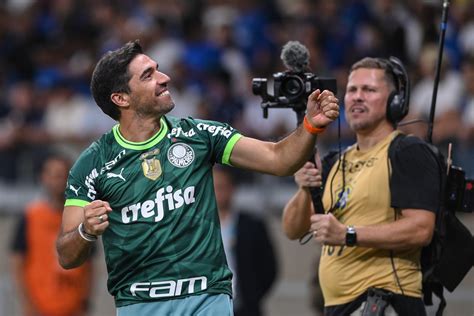 Palmeiras Indica Perman Ncia De Abel Ferreira Em