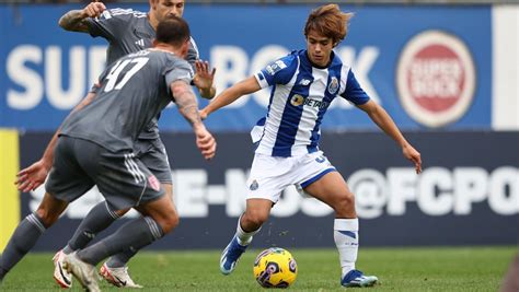 FC Porto B AVS venceu por 3 2 no Olival na 13 ª jornada da segunda liga