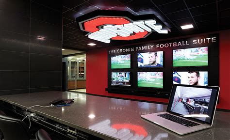 Ohio State University Locker Room Gets Quartz Design 2015 07 06