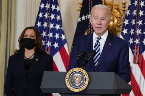 Joe Biden Traspasa El Poder A Kamala Harris Temporalmente Para