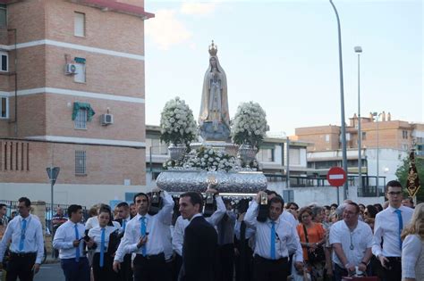 La procesión de la Virgen de Fátima de Córdoba en imágenes