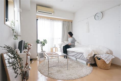 お手本にしたい、すっきりして見える部屋づくり。hill さんの、シンプルスタイル Goodroom Journal