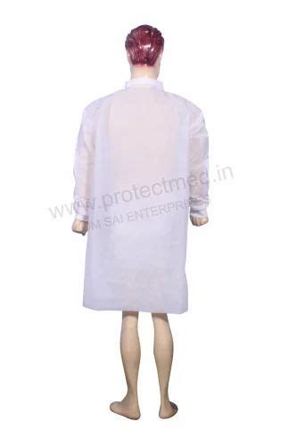 White Non Woven Disposable Lab Coat At Rs 40 In Delhi ID 17742664091