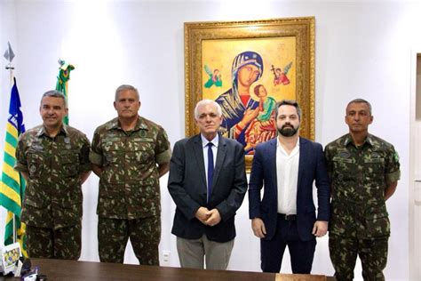 Governador Em Exerc Cio Recebe Comandante Do Ex Rcito No Nordeste E