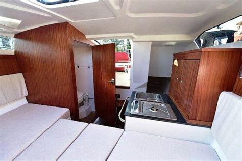 JAANIT 695 Cabin