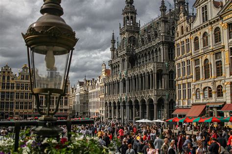 Una Plaza Llena De Historia Y Belleza Grand Place De Bruselas 101