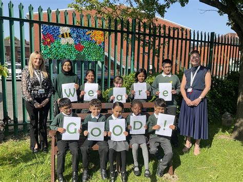 Hyde Primary School Toasts ‘good Grade Tameside Correspondent