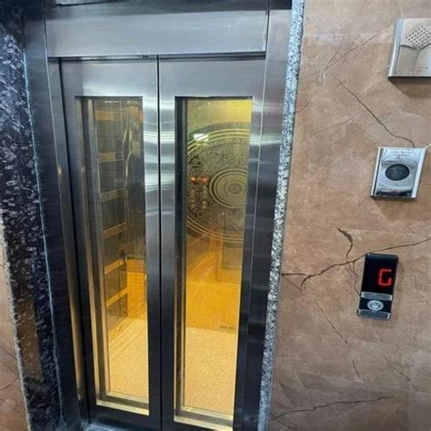 Glass Door Passenger Elevator With Machine Room Maximum Speed 2 M