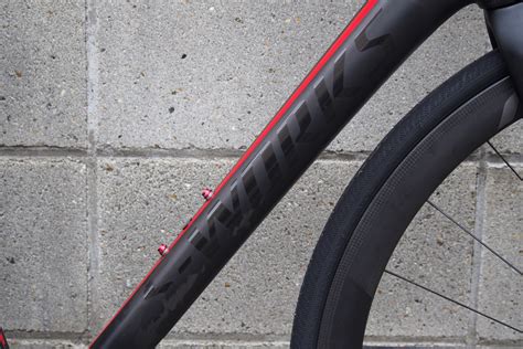 オススメ中古ディスクロードバイク2014年 SPECIALIZEDスペシャライズド S WORKS ROUBAIX SL4 DISC