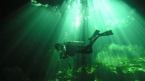 Lucayan National Park Caves