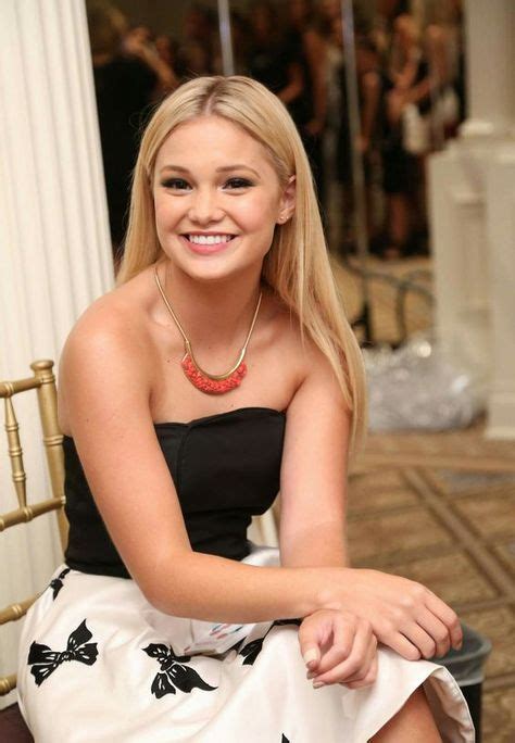 Olivia Holt Age Bio Movies Net Worth Instagram And More With Images