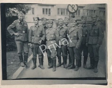 Foto Pk Wk Ii Wehrmacht Soldaten Kameraden Warschau Warszawa