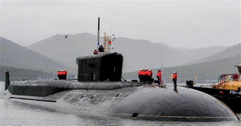 15 Largest Submarines in The World – Engineerine