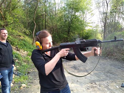 Strz... - Strzelnica Taktyczna VIS MAIOR Nowy Sącz - Biegonice