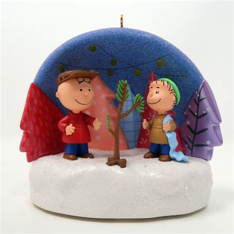 Charlie Brown & Linus in Christmas Tree Lot Christmas Ornament ...