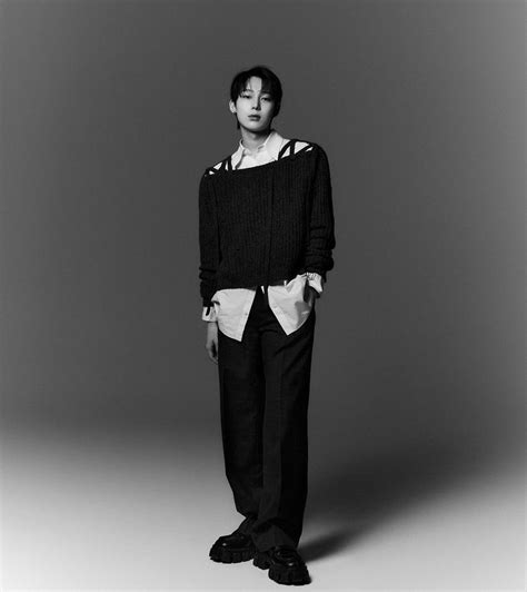 Human Bean Elle Magazine Taemin Normcore Photoshoot Kpop Black