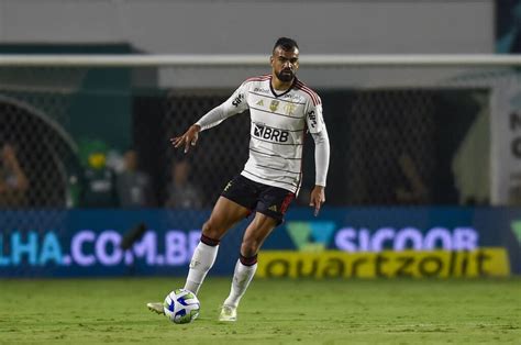 Flamengo renova contrato de Fabrício BrunoJogada 10 Últimas notícias