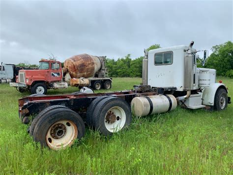 Peterbilt CLASSIC Semi Trucks For Sale