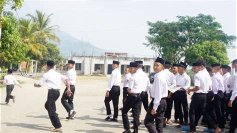 Apel Tahunan Pondok Pesantren Modern Al Muawanah Youtube