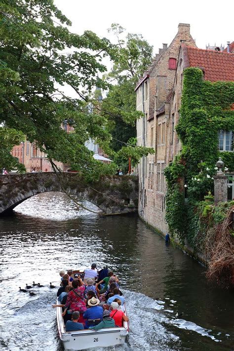 6 Best Tours in Bruges (For A More Memorable Visit)