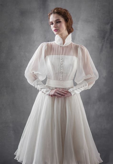 18 Vintage Inspired Puff Sleeve Wedding Dresses That Make A Timeless