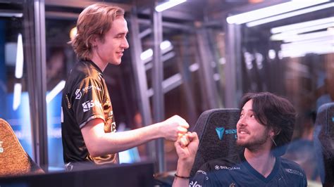 Gaimin Gladiators Manhandle Somnus At Ti To Keep Dota Curse At Bay