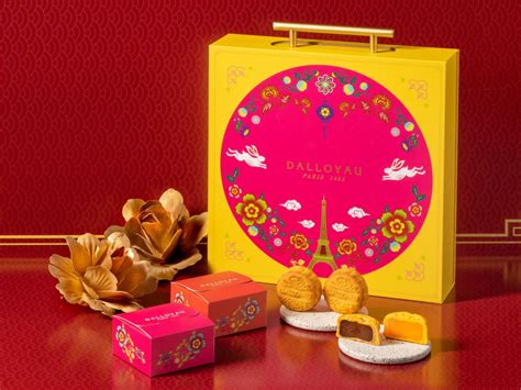 Dalloyau's New Paris Moon Mooncake Gift Box | Tatler Asia