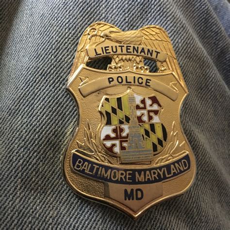 Collectors Badges Auctions Baltimore Maryland Police Lieutenant Badge