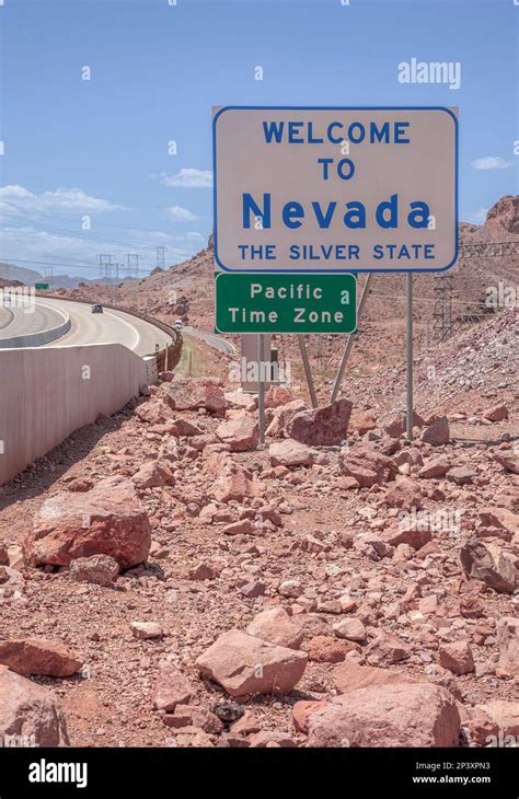 Nevada and Arizona state lines and pacific time zone Stock Photo - Alamy