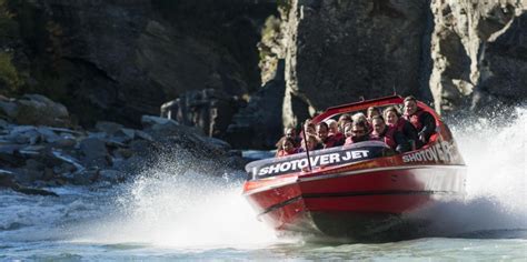 shotover jet jet boat queenstown   zealand