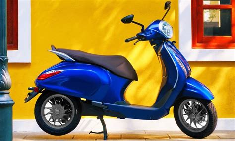 Bajaj Chetak Prices Slashed To Rs 115 Lakh For Limited Period In