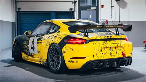 Why Is The Porsche Cayman 718 Gt4 Clubsport So Good Youtube