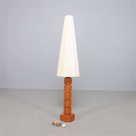 Golvlampa Teak Tal Belysning Lampor Golvlampor Auctionet