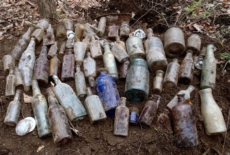 Bottle Digging Day 1 Old Glass Bottles Bottles And Jars Antique Bottles