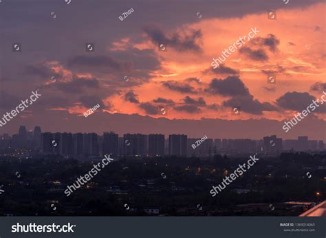 Skyline Chengdu Largest City South China Stock Photo 1369014065 ...