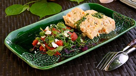 Terrina De Verano De Pollo Con Ali O De Naranja Y Albahaca Y Ensalada