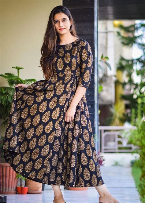 Pin By Ritu Sobti On Kurtis Frock For Women Long Black Dress Women